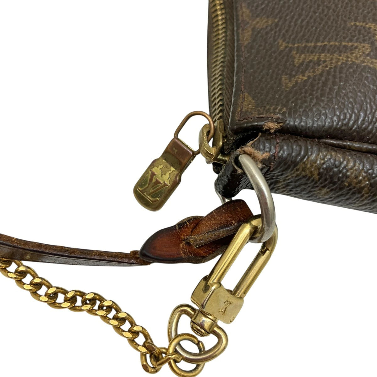 Louis Vuitton Monogram Pochette