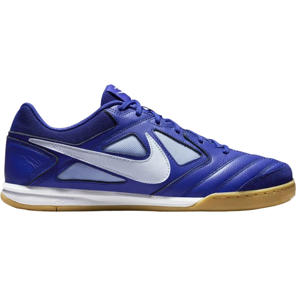Nike Gato Deep Night / Aluminium hos Wear The Hype