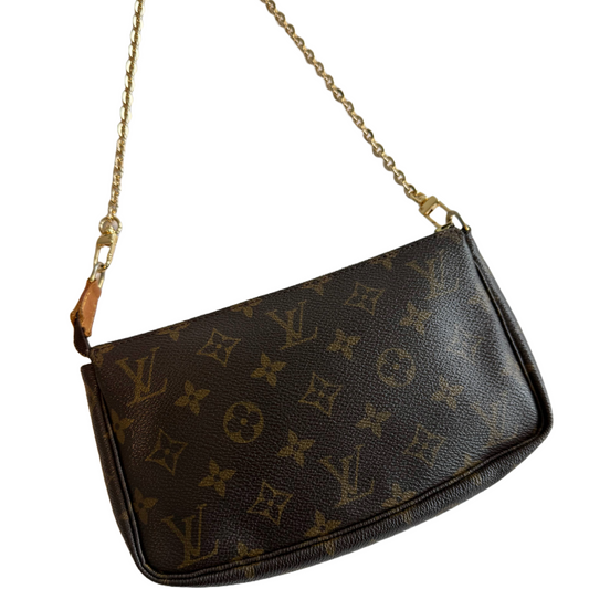 Louis Vuitton Monogram Pochette