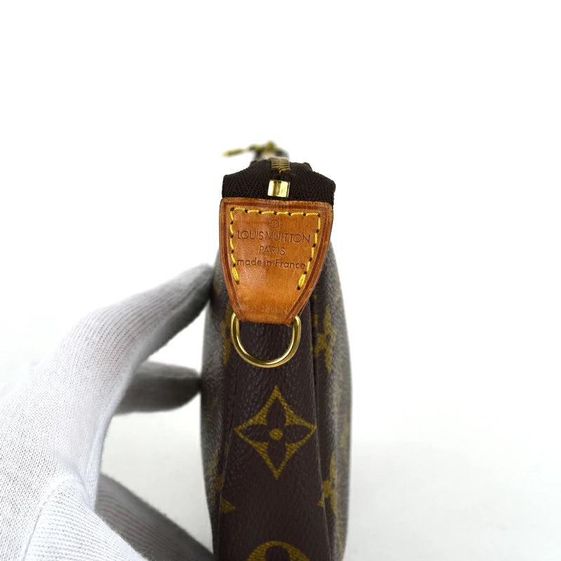 Louis Vuitton Monogram Pochette