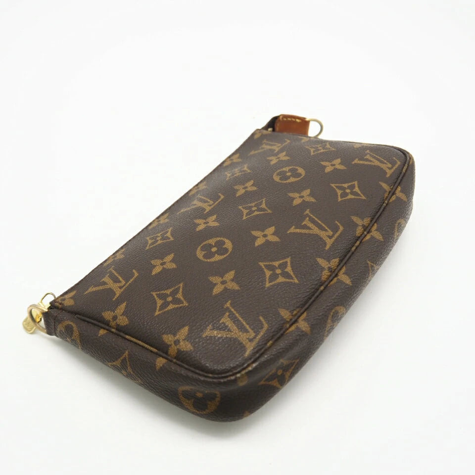 Louis Vuitton Monogram Pochette
